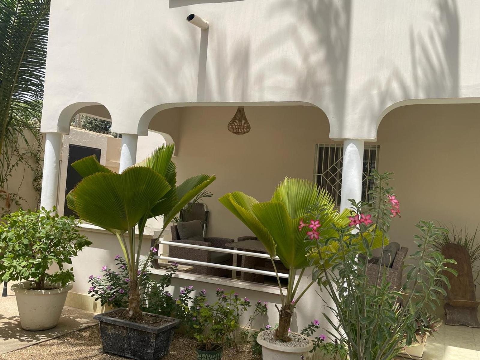 Villa Ngore Saly Exteriör bild